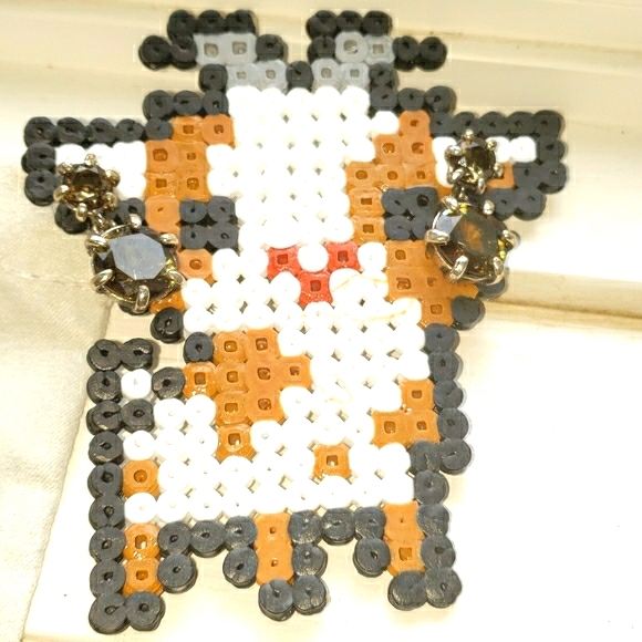 Quartz and Silvertone Earrings - Picture 3 of 5